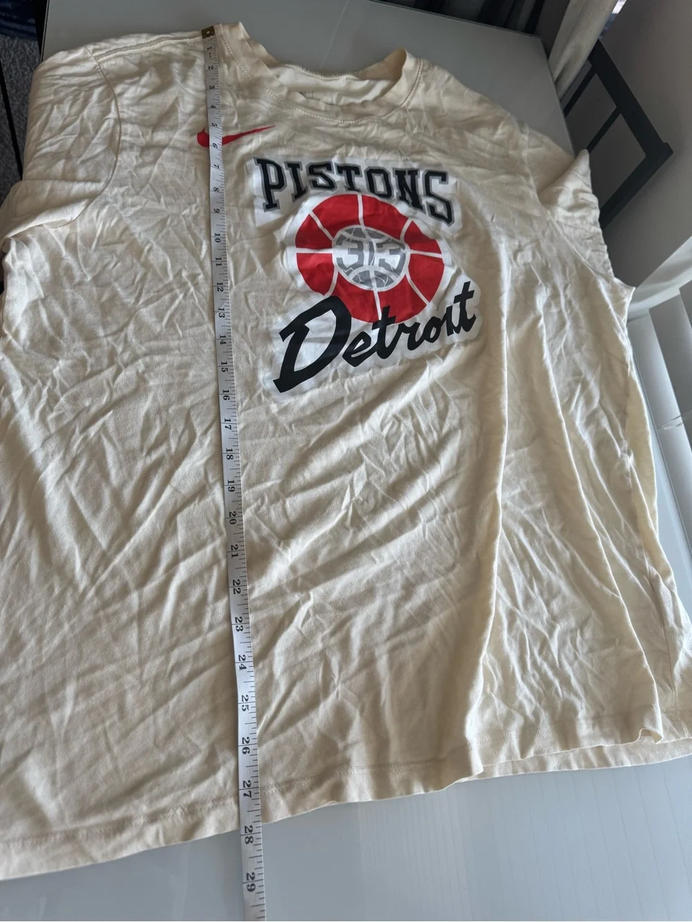 Nike Beige Pistons Detroit Graphic Short Sleeve Tee XL